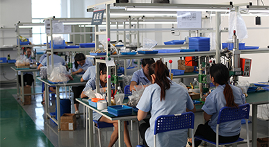 完整產業鏈工人提升交付效率